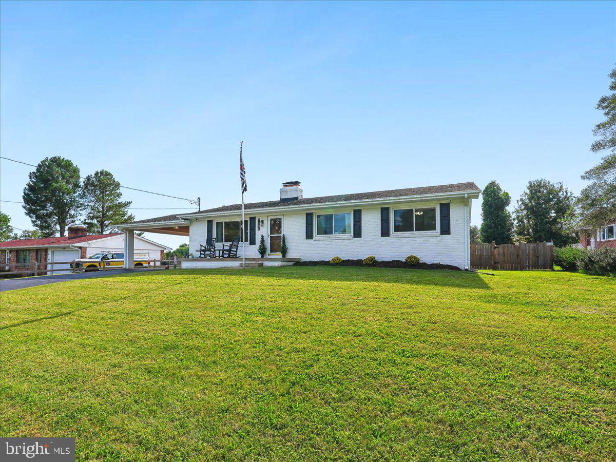 7704 HURON DRIVE