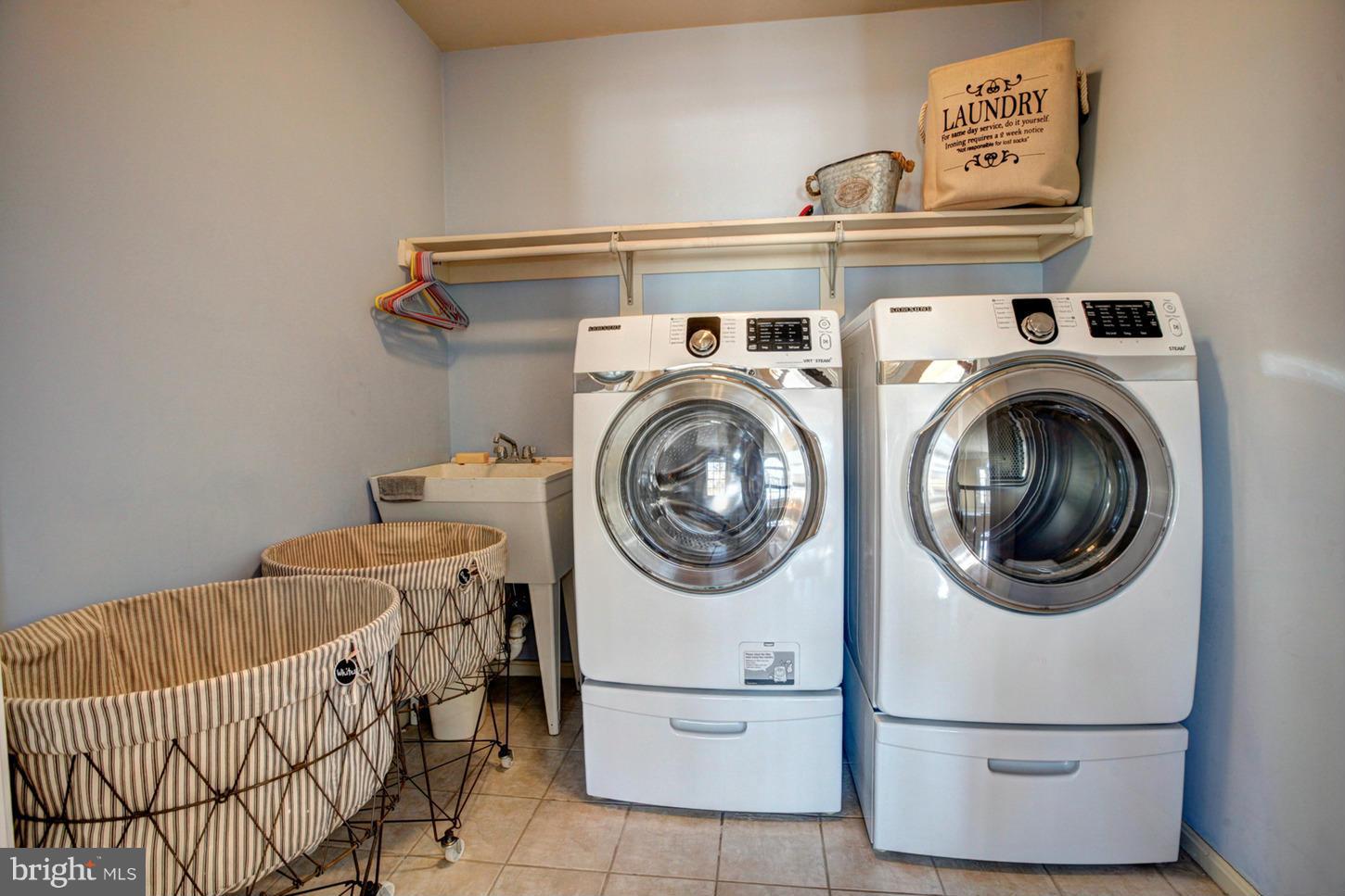 PINEY SPRING - Residential