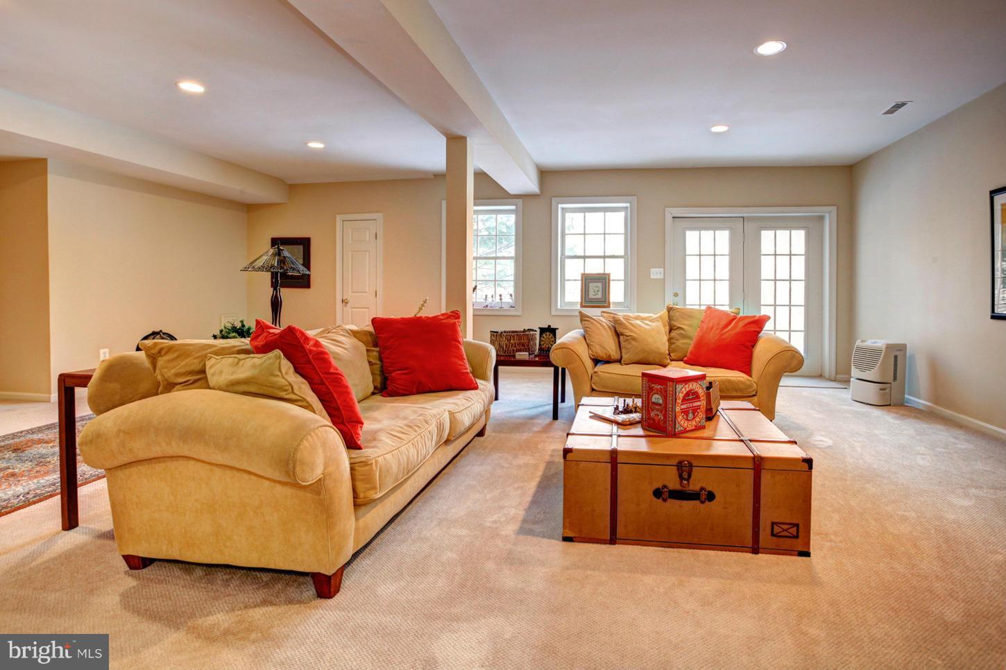 PINEY SPRING - Residential