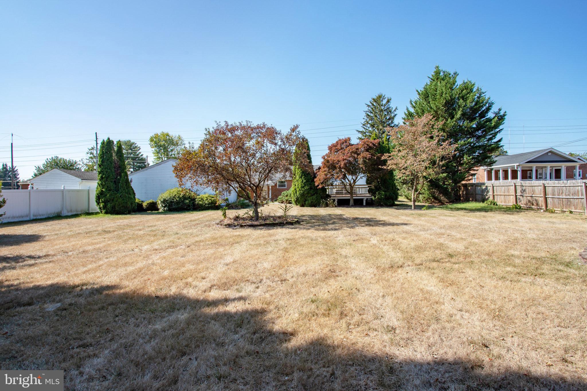 GOLF VIEW - Residential