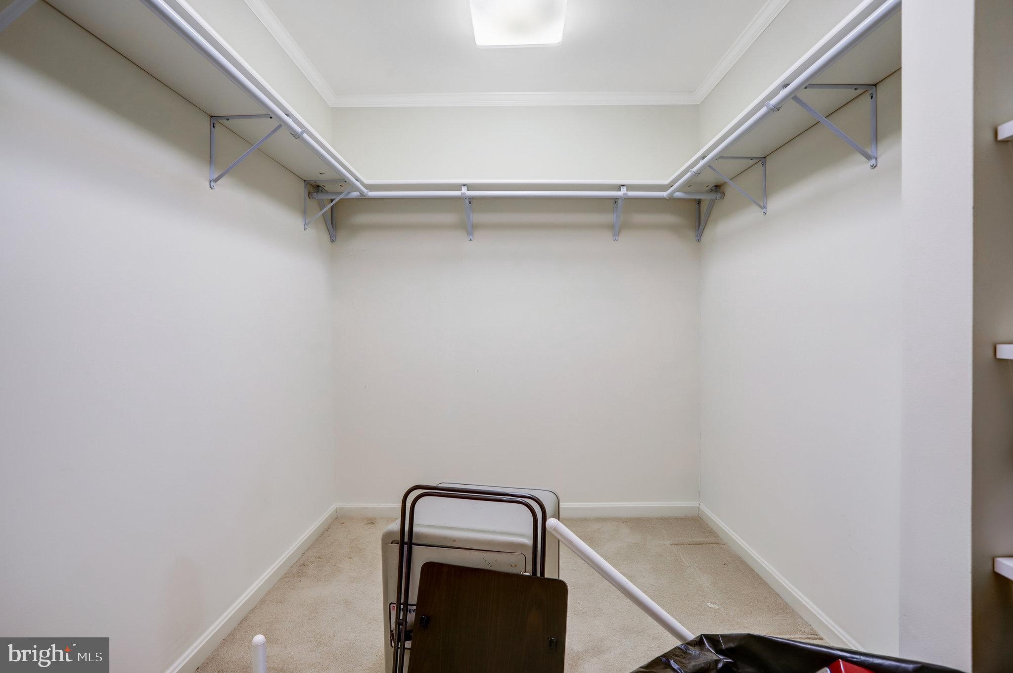 GOLF VIEW - Residential