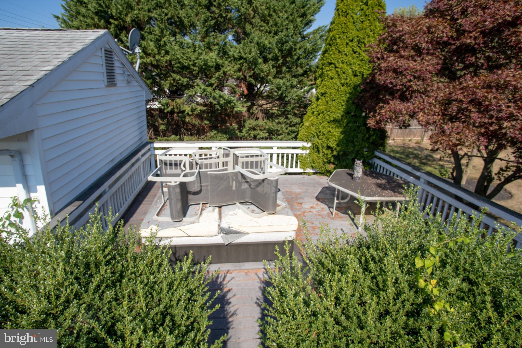 GOLF VIEW - Residential