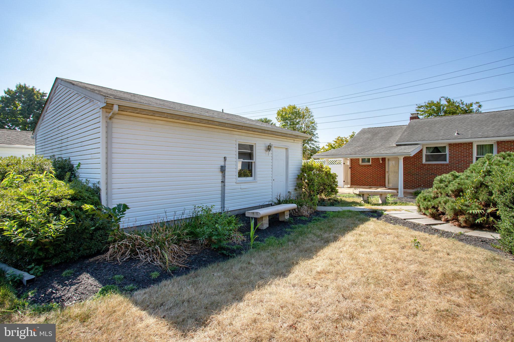 GOLF VIEW - Residential