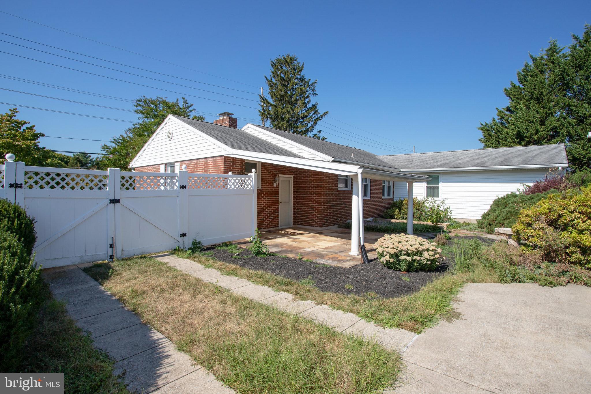 GOLF VIEW - Residential