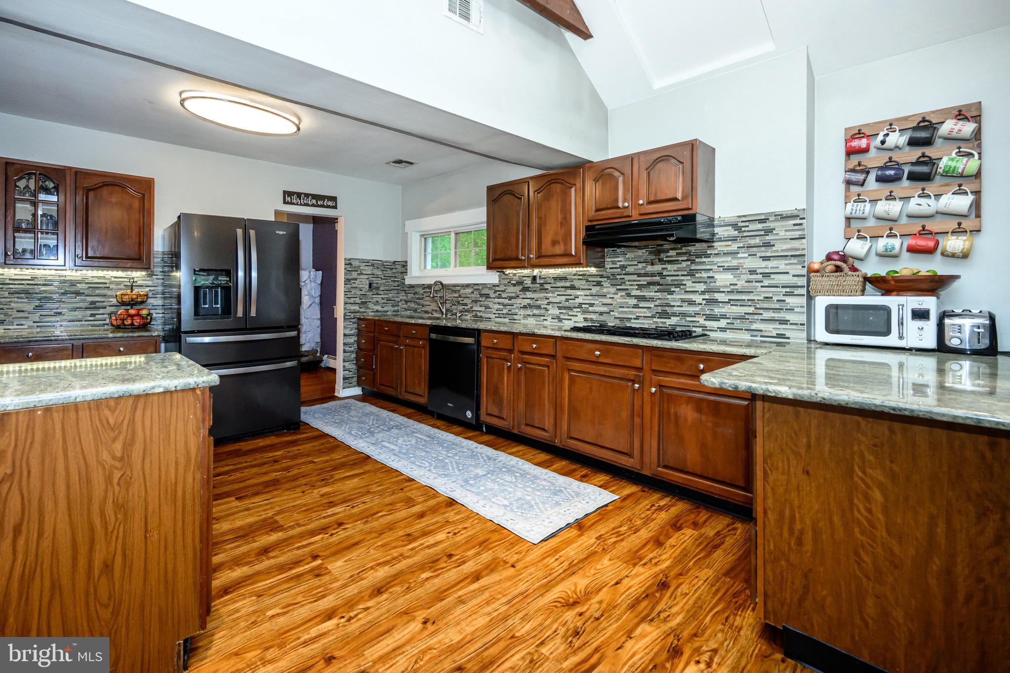 SPRING MOUNT - Residential