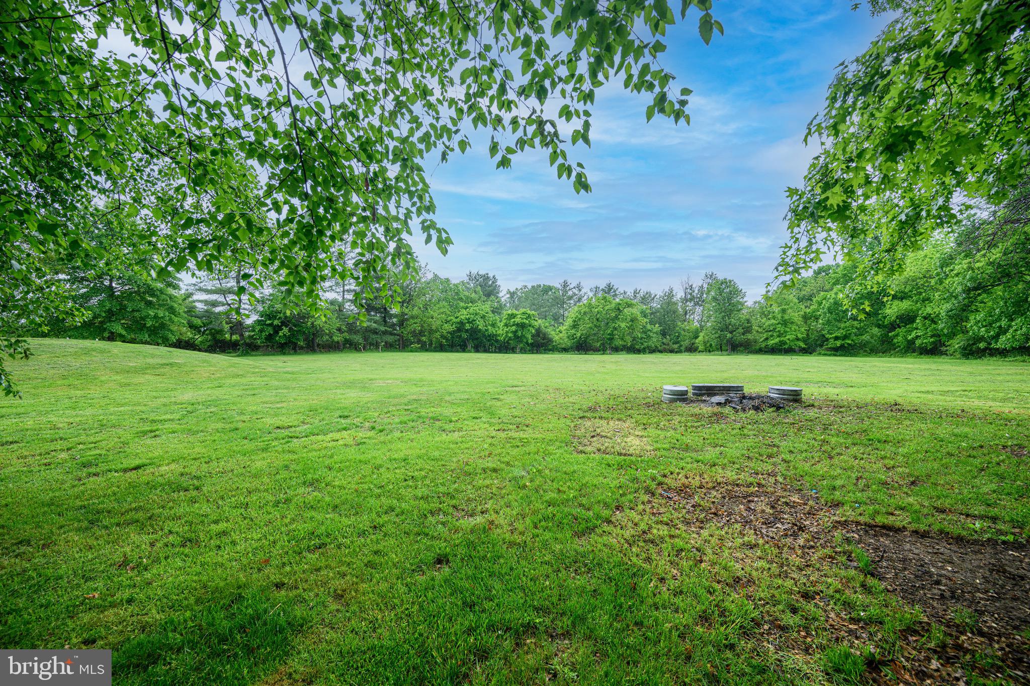 SPRING MOUNT - Residential