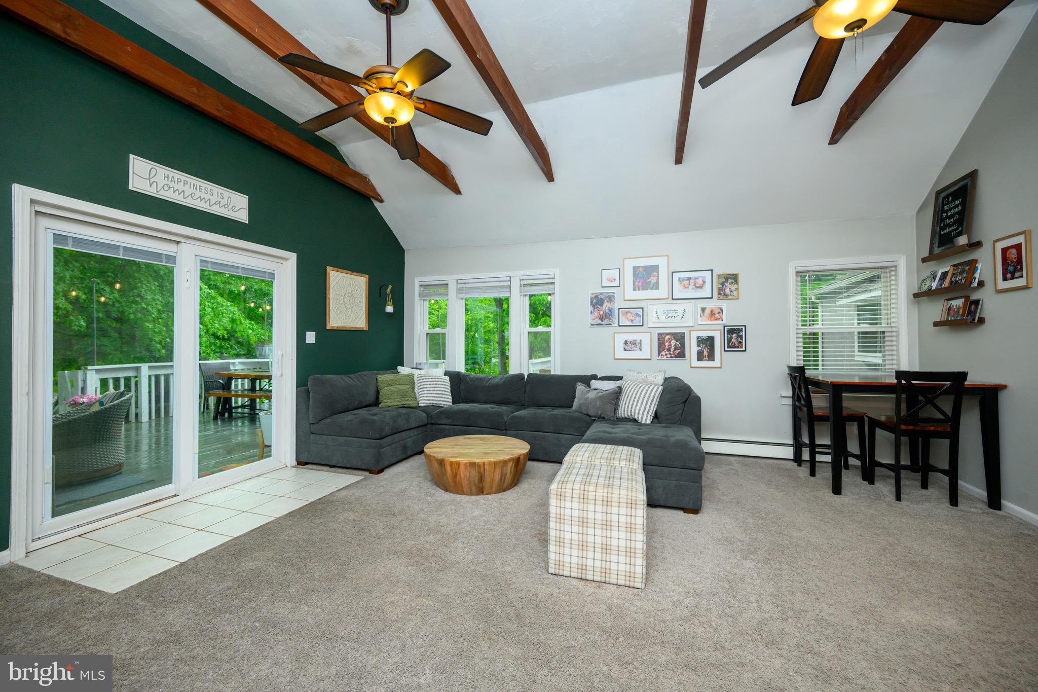 SPRING MOUNT - Residential