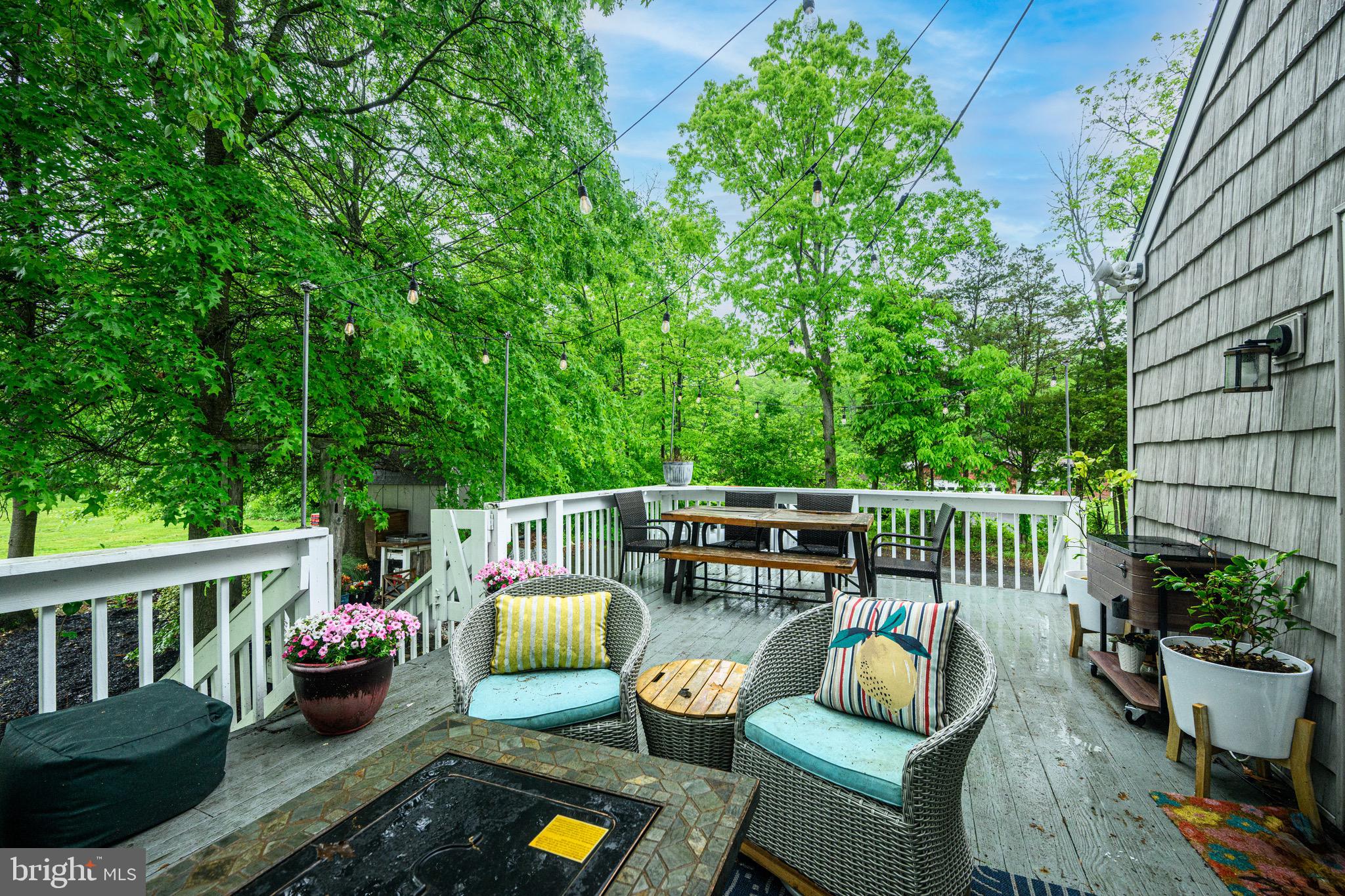 SPRING MOUNT - Residential