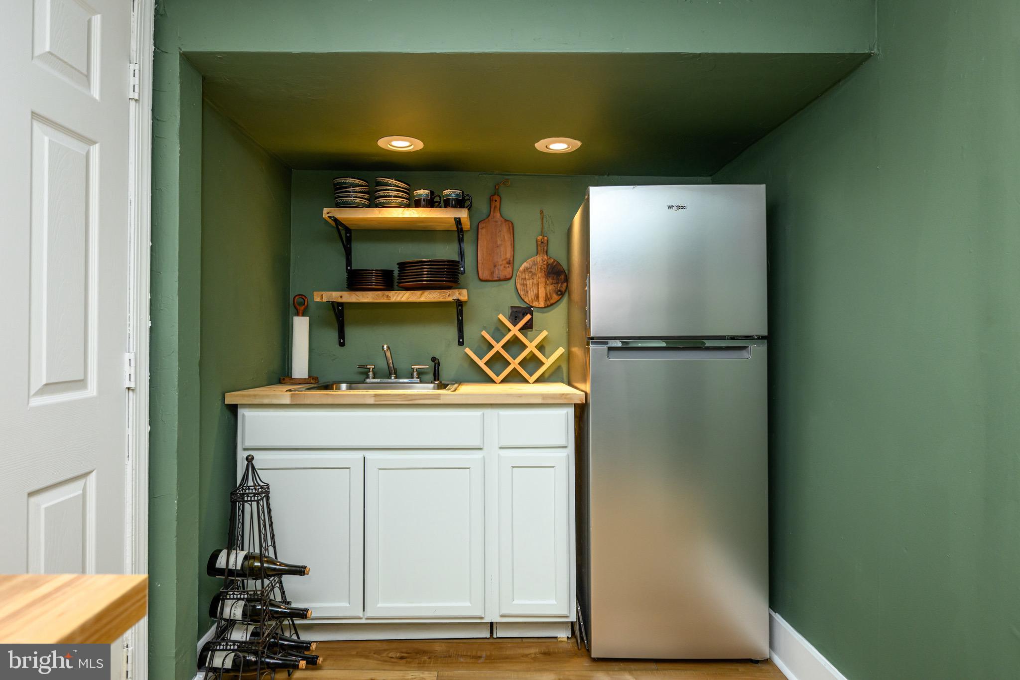 SPRING MOUNT - Residential