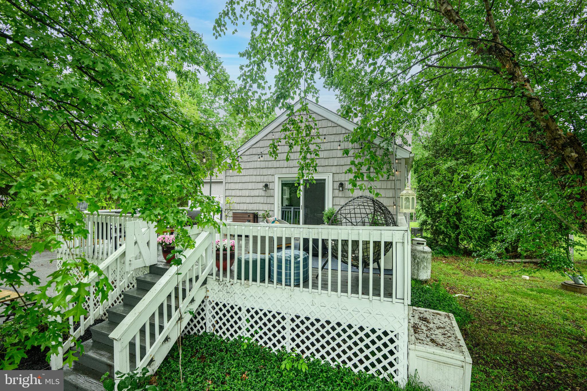 SPRING MOUNT - Residential