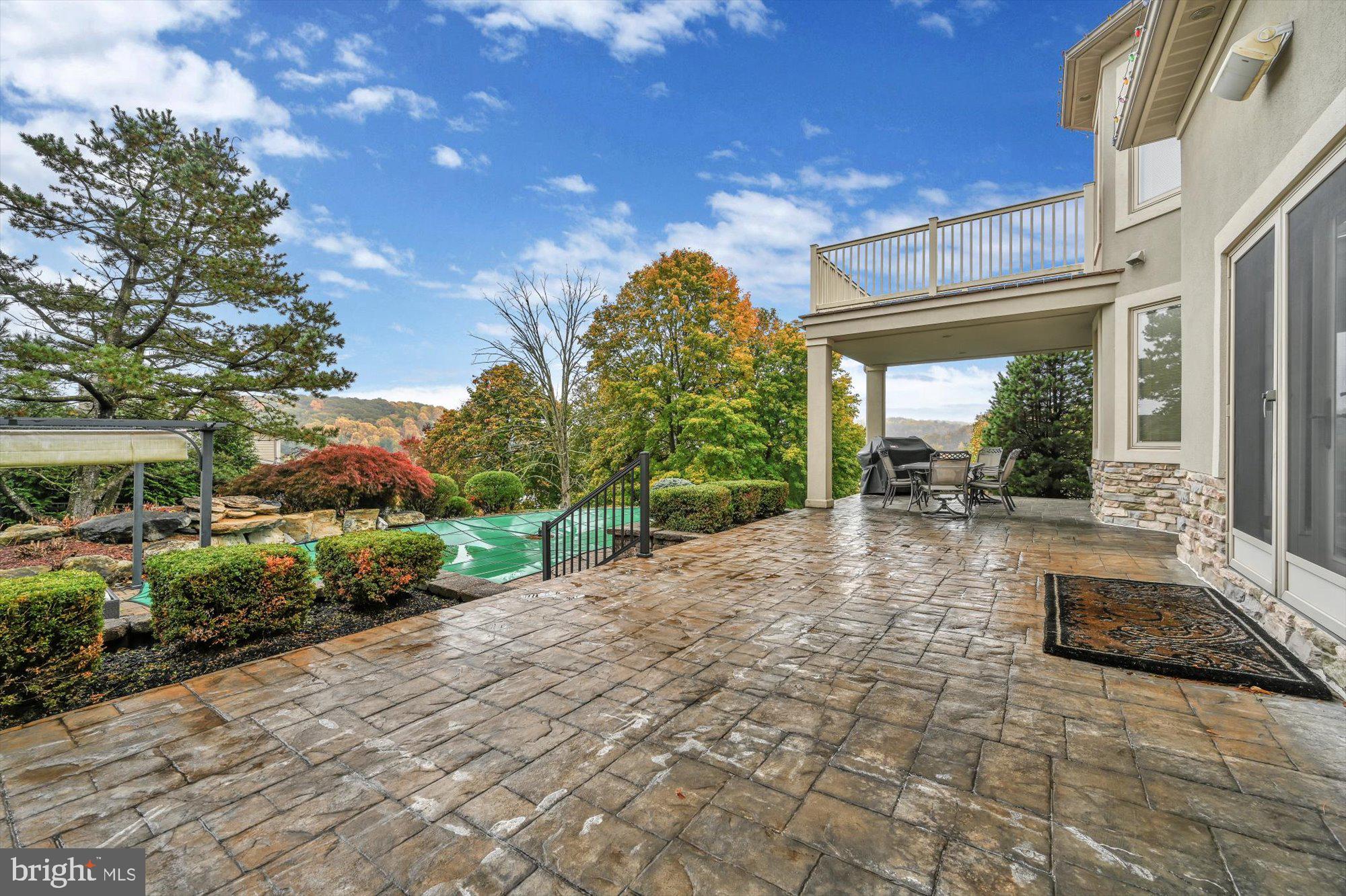 APPLE VALLEY ESTATES - Residential