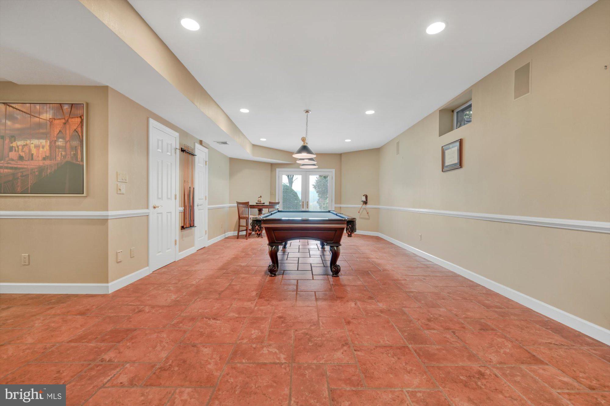 APPLE VALLEY ESTATES - Residential