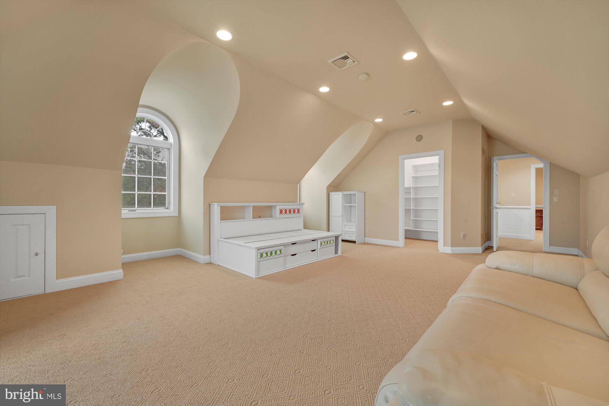 APPLE VALLEY ESTATES - Residential