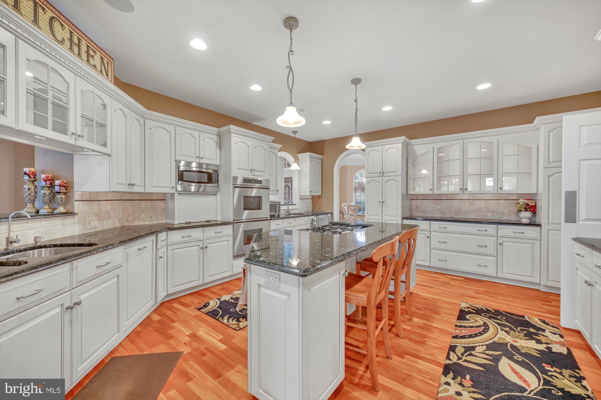 APPLE VALLEY ESTATES - Residential