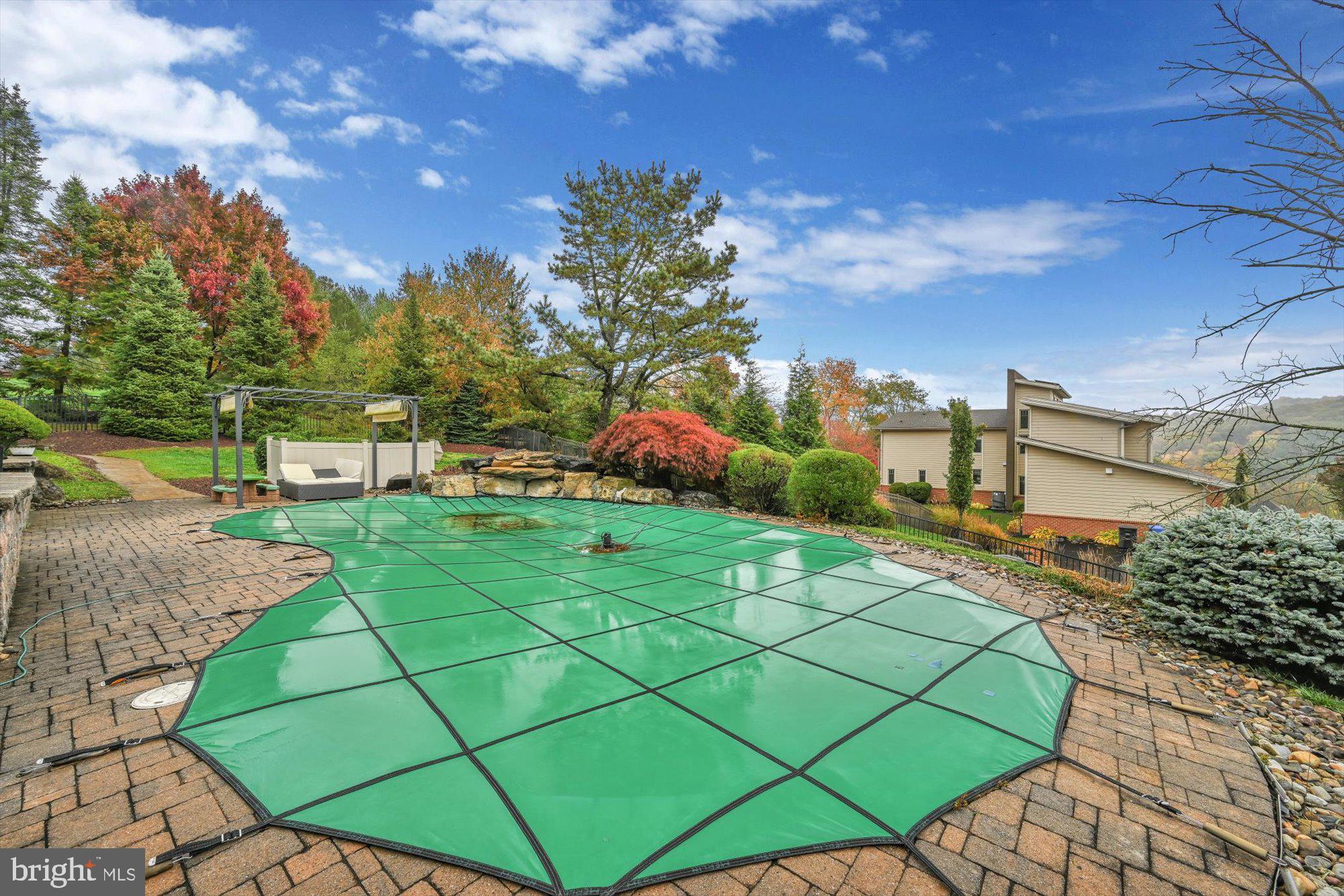 APPLE VALLEY ESTATES - Residential