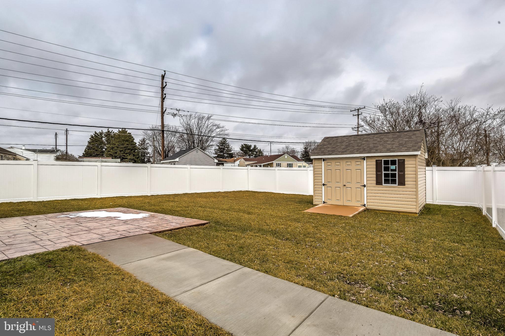 ABERDEEN HILLS - Residential