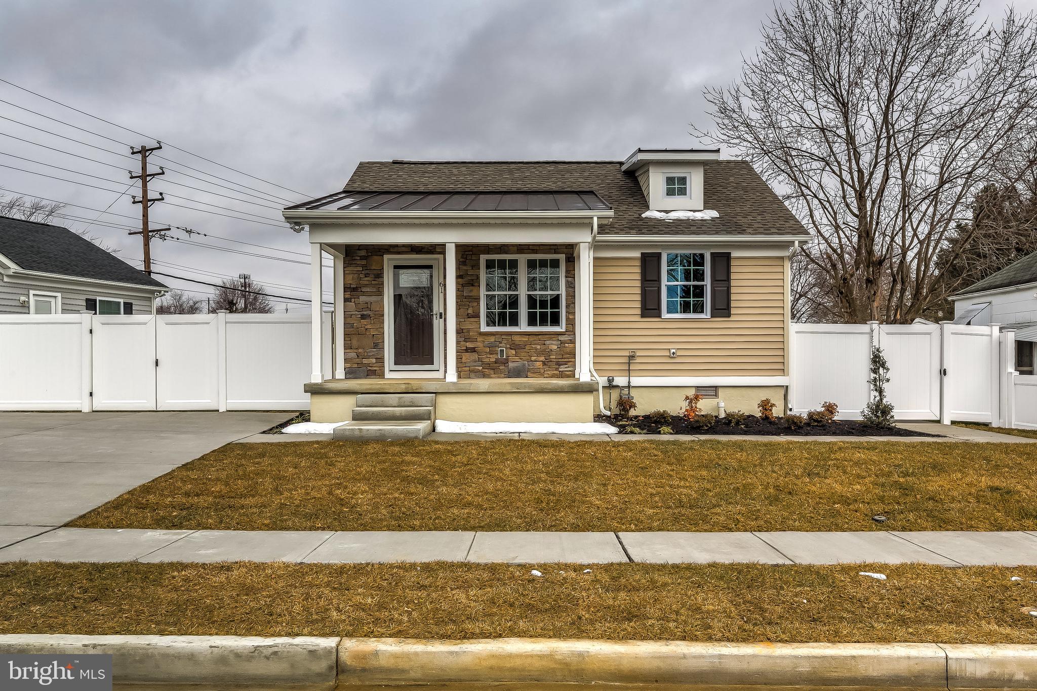 ABERDEEN HILLS - Residential