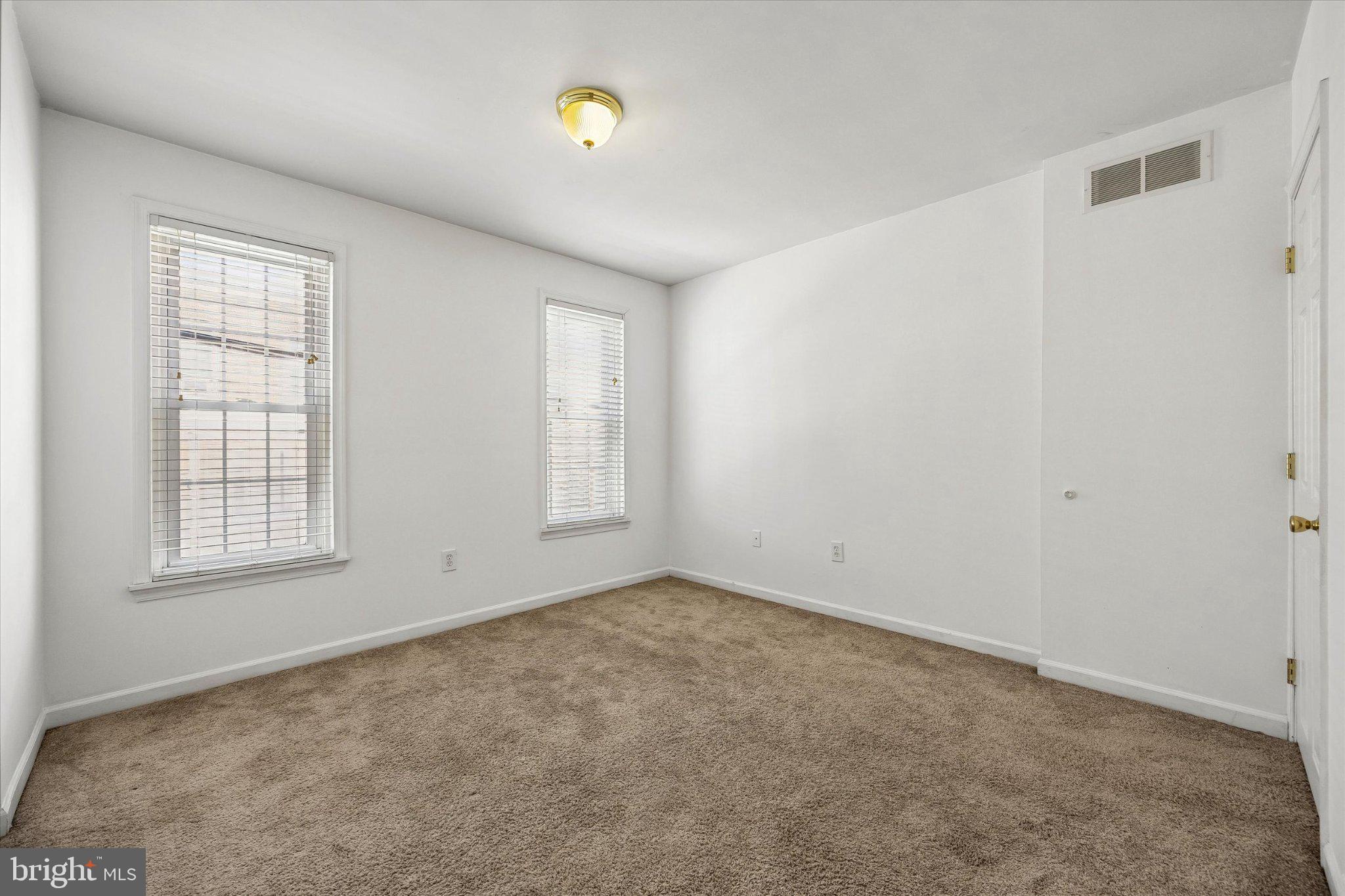 PHILADELPHIA - Residential