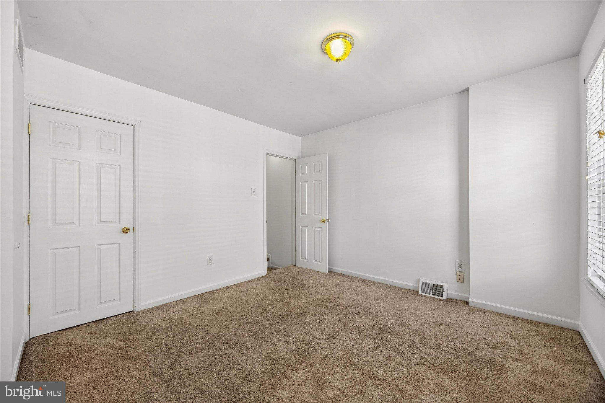 PHILADELPHIA - Residential
