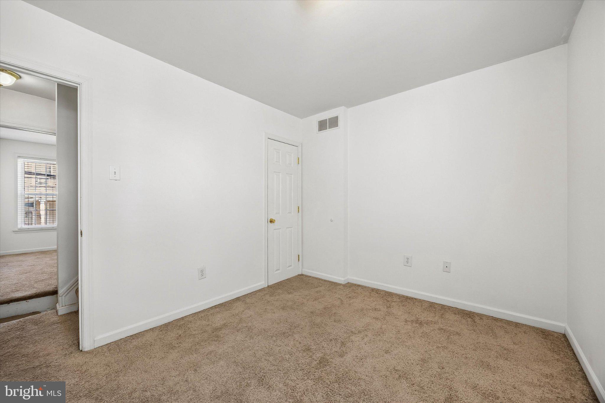 PHILADELPHIA - Residential