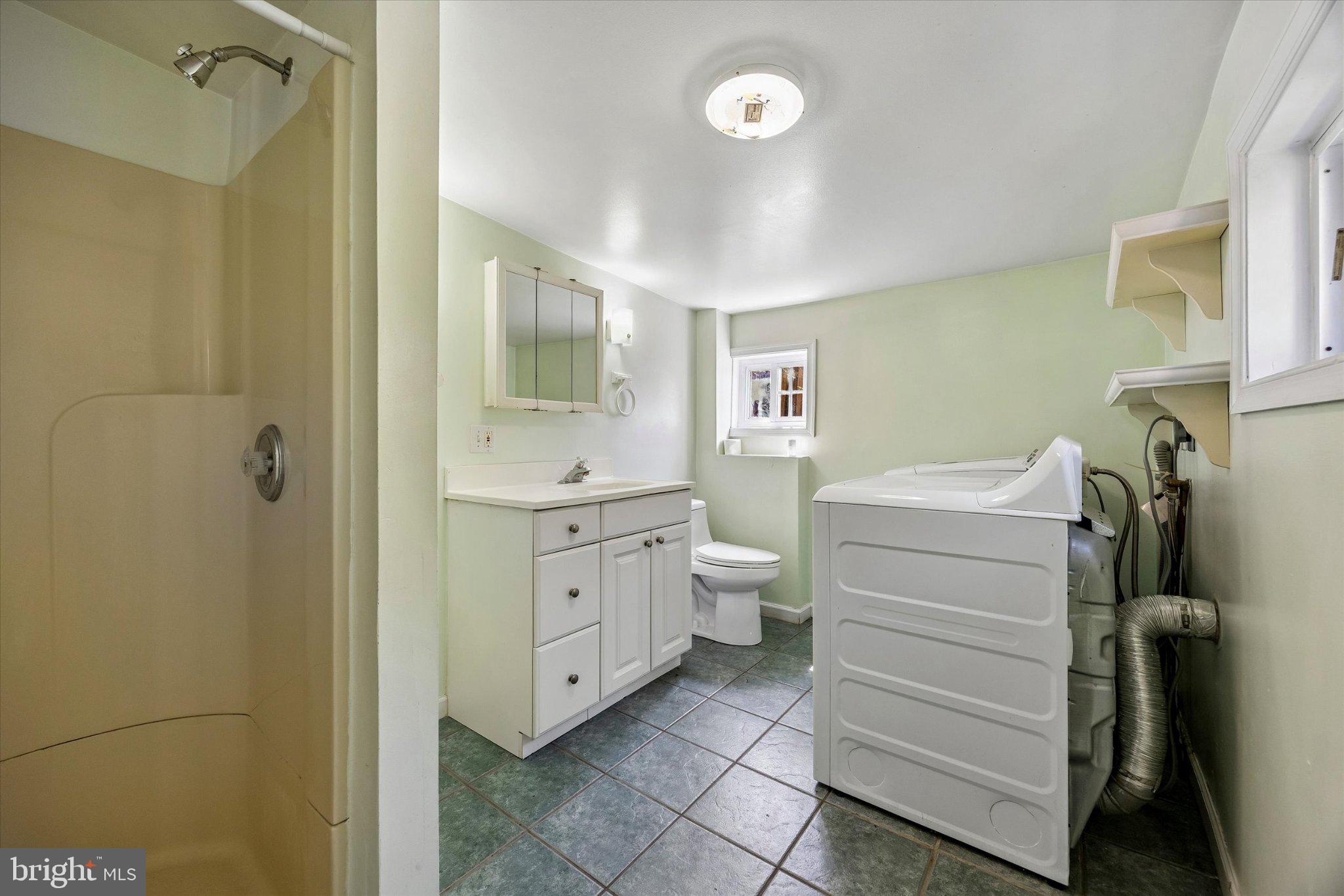 PHILADELPHIA - Residential