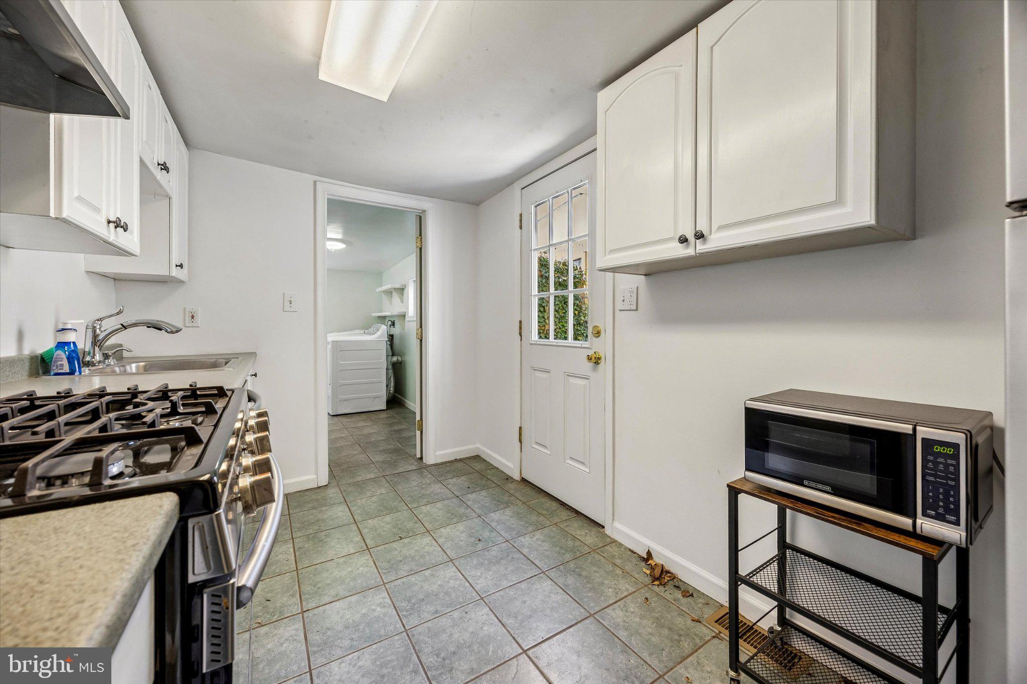 PHILADELPHIA - Residential