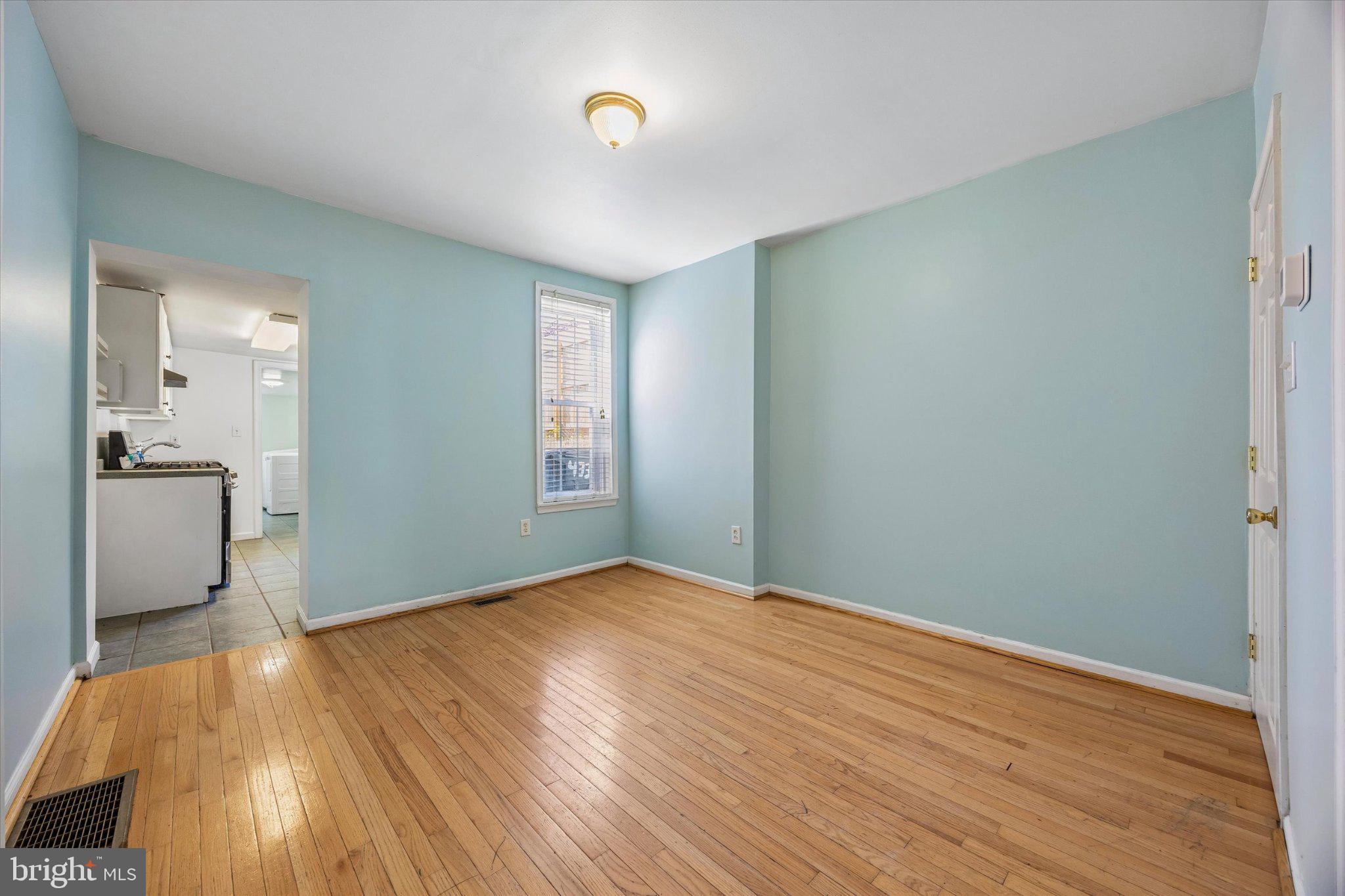 PHILADELPHIA - Residential