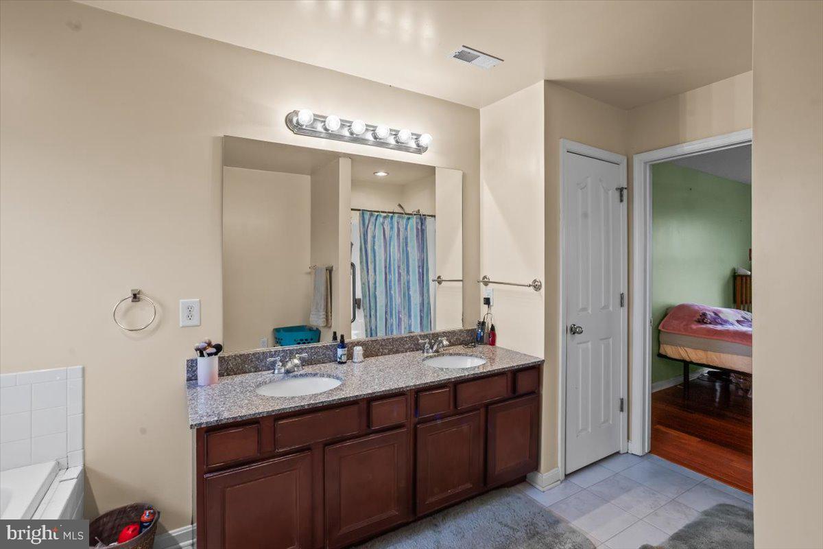 PLANK'S FIELD - Residential