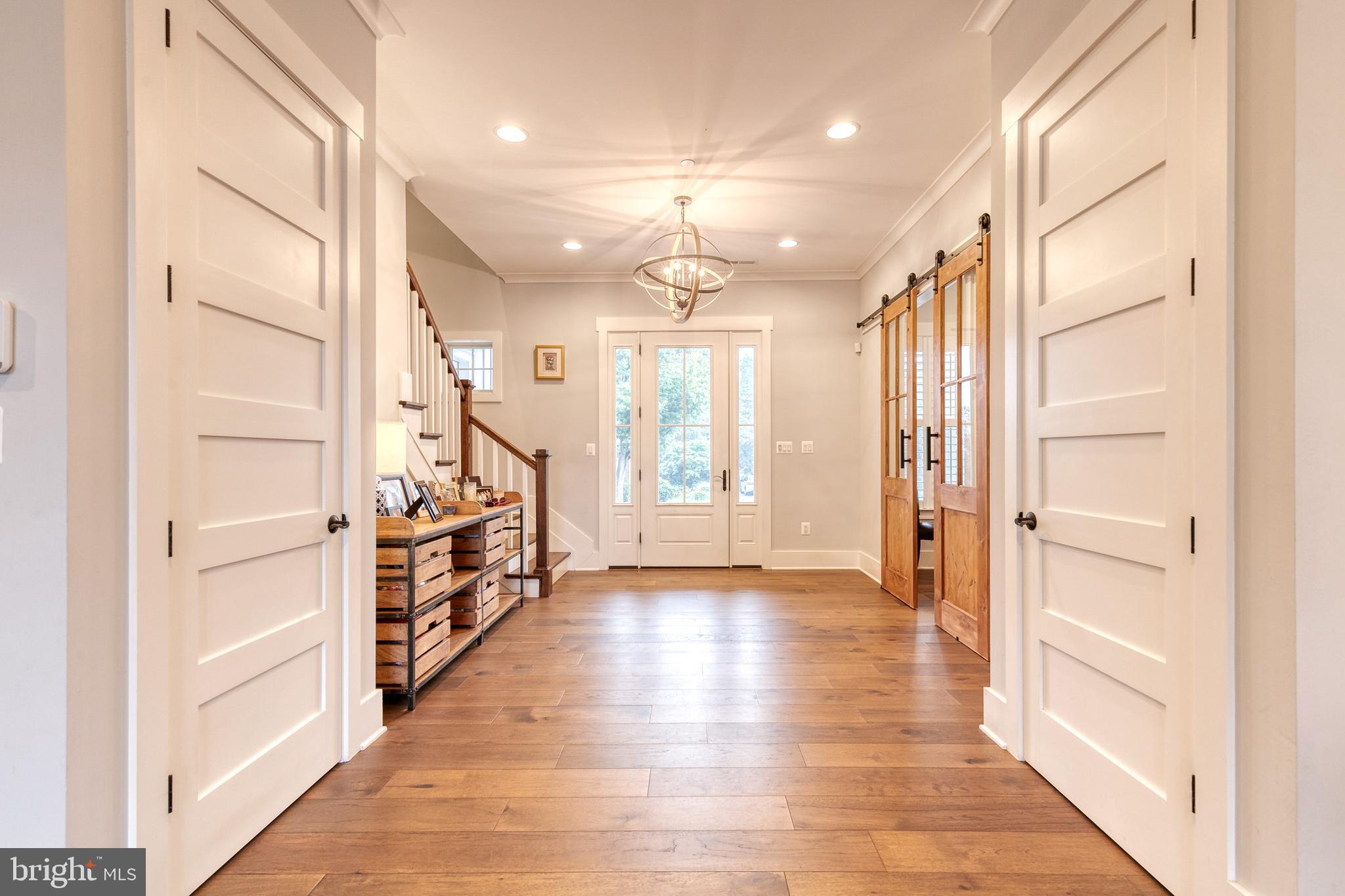 VILLAGE GREEN - Residential