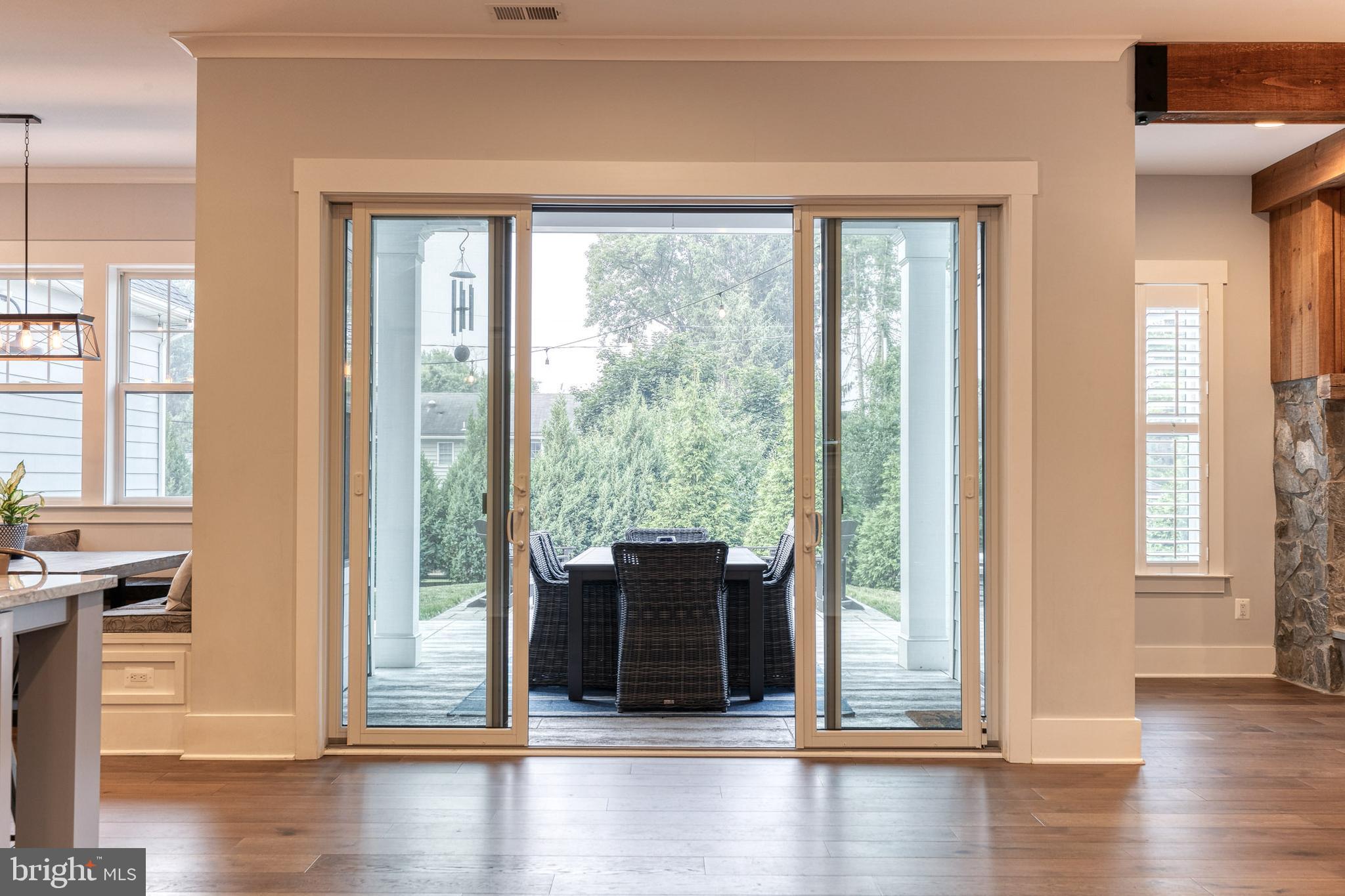 VILLAGE GREEN - Residential