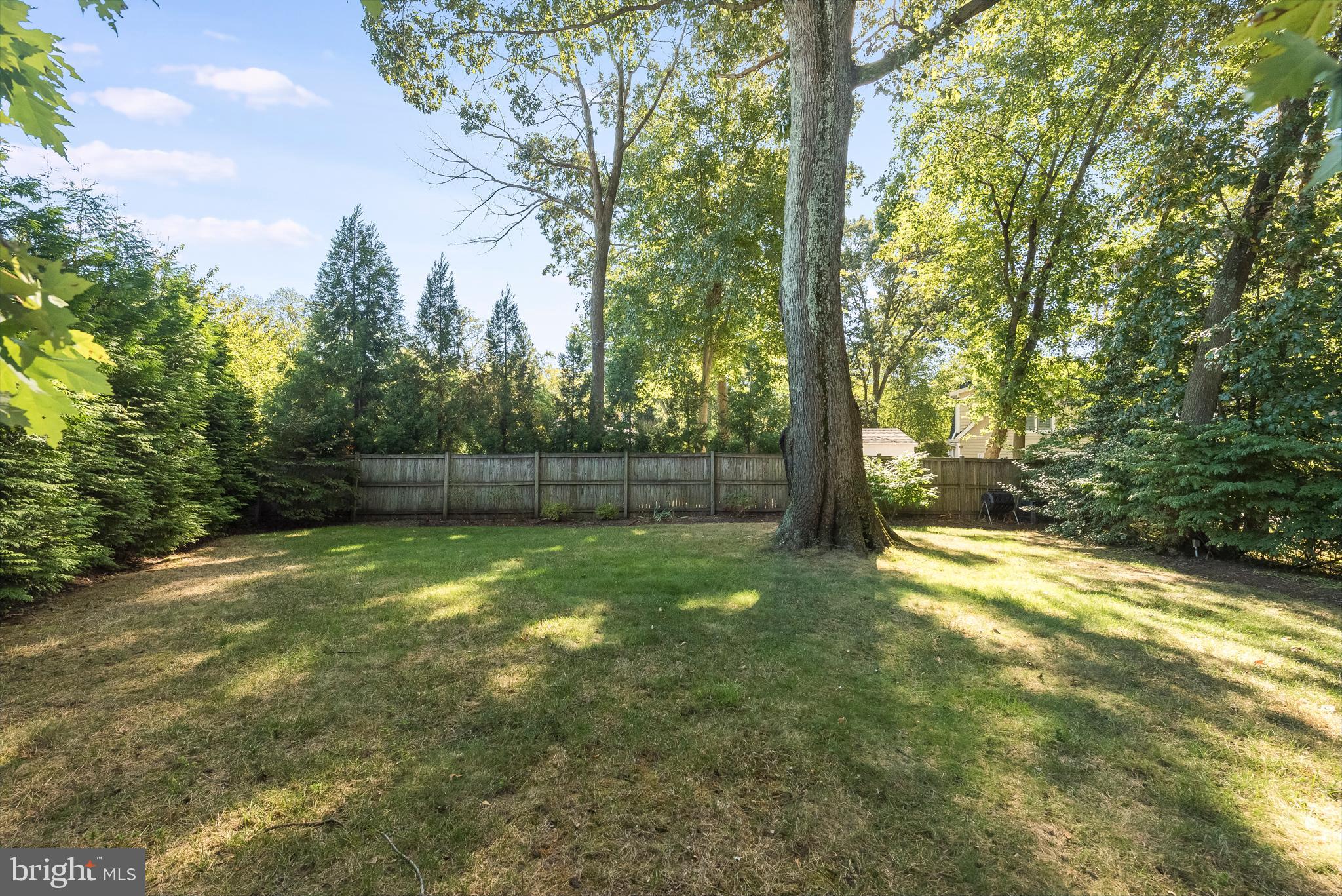 PENDENNIS MOUNT - Residential