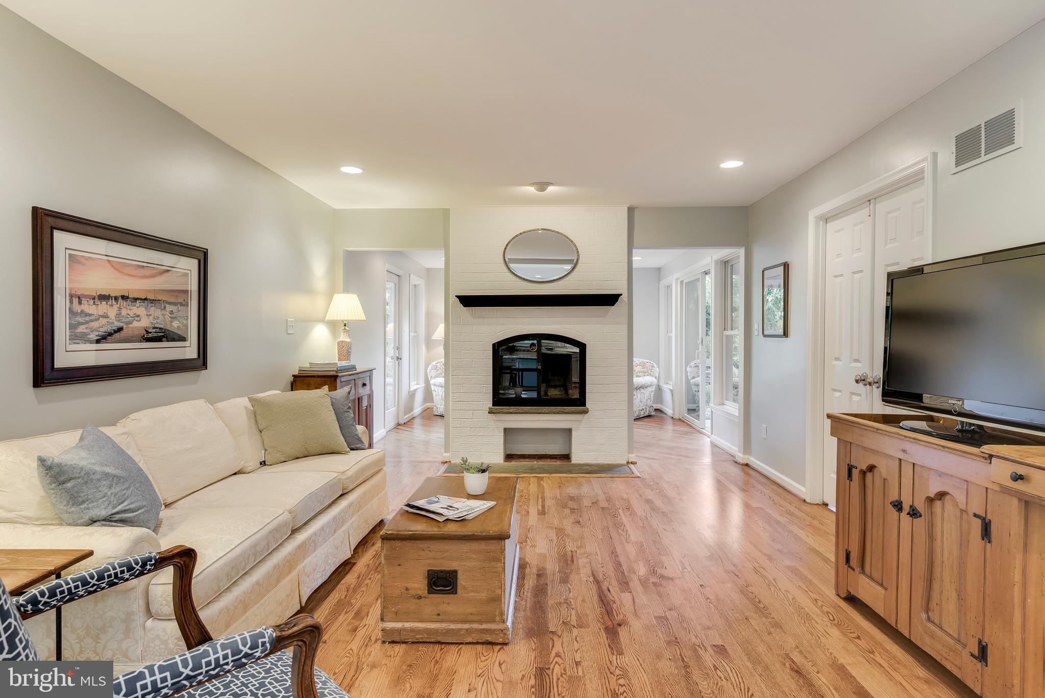 PENDENNIS MOUNT - Residential