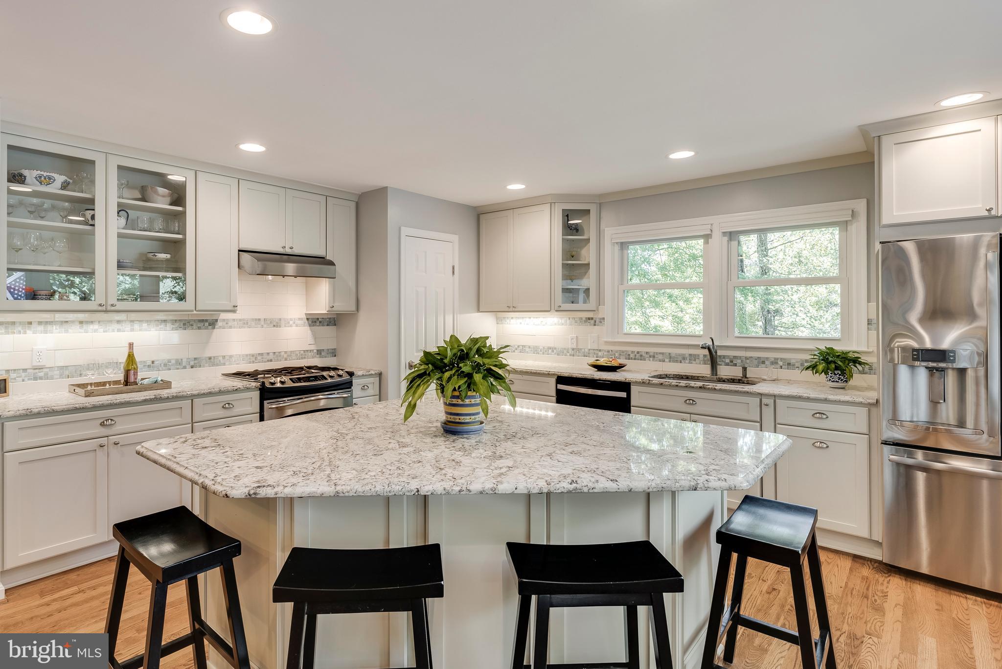 PENDENNIS MOUNT - Residential