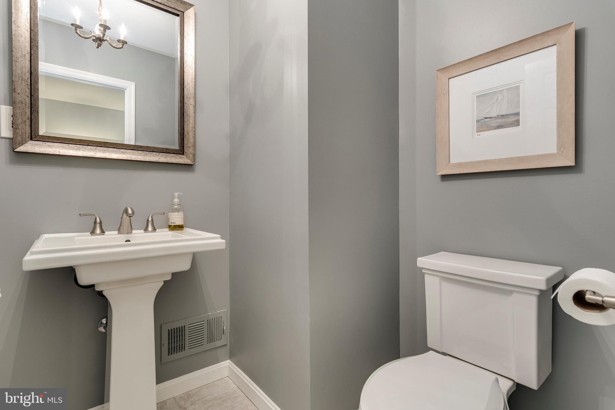 PENDENNIS MOUNT - Residential