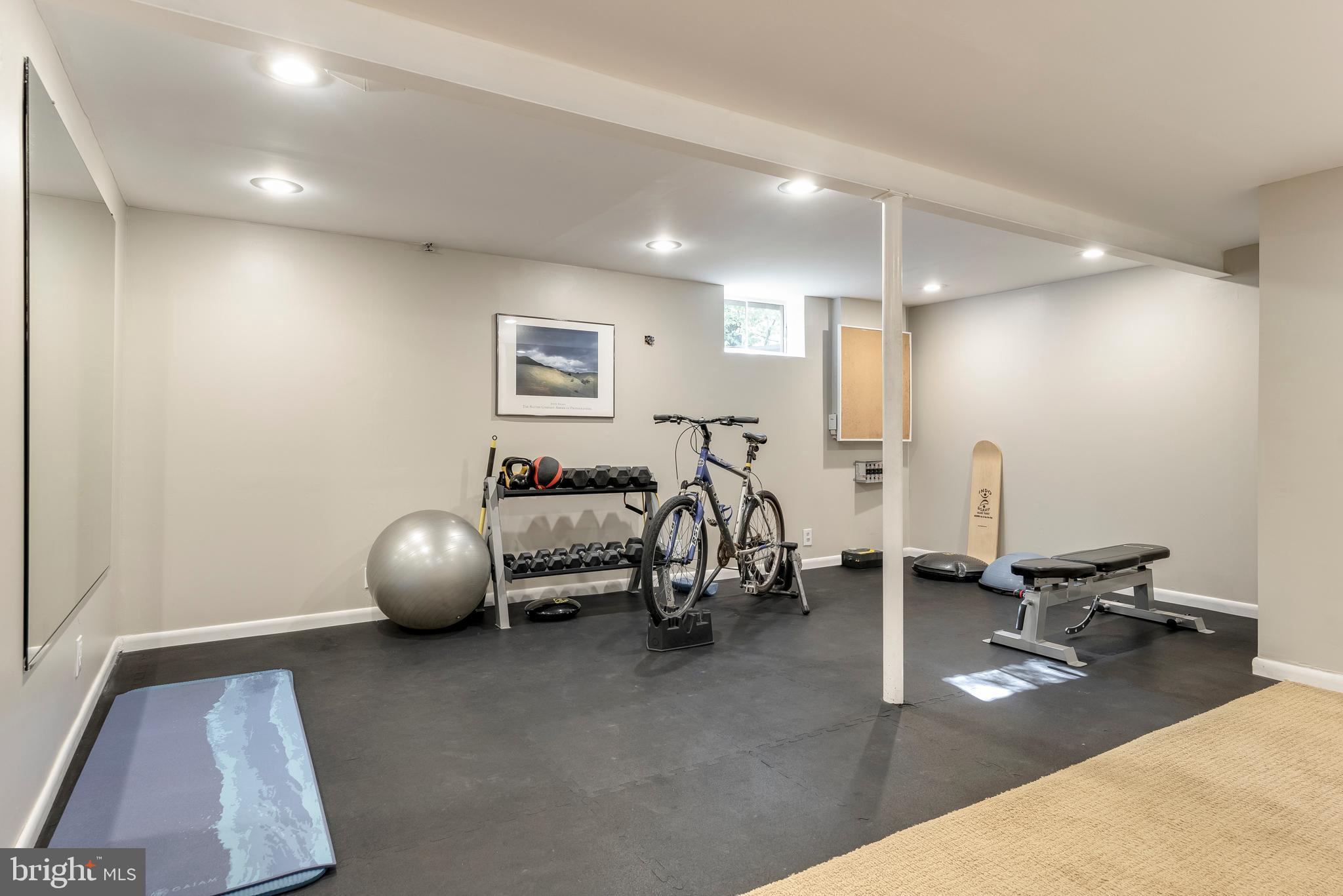 PENDENNIS MOUNT - Residential