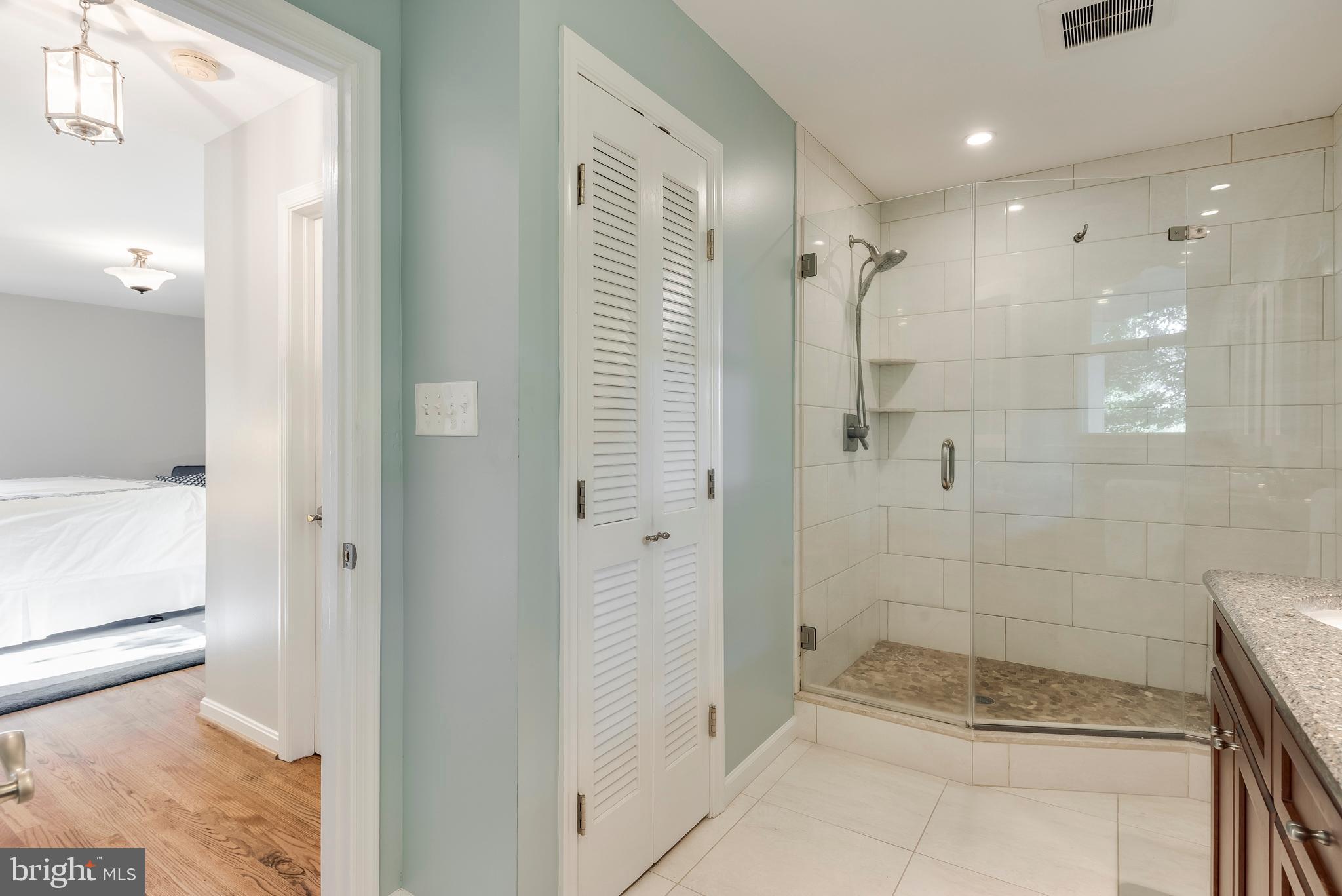 PENDENNIS MOUNT - Residential