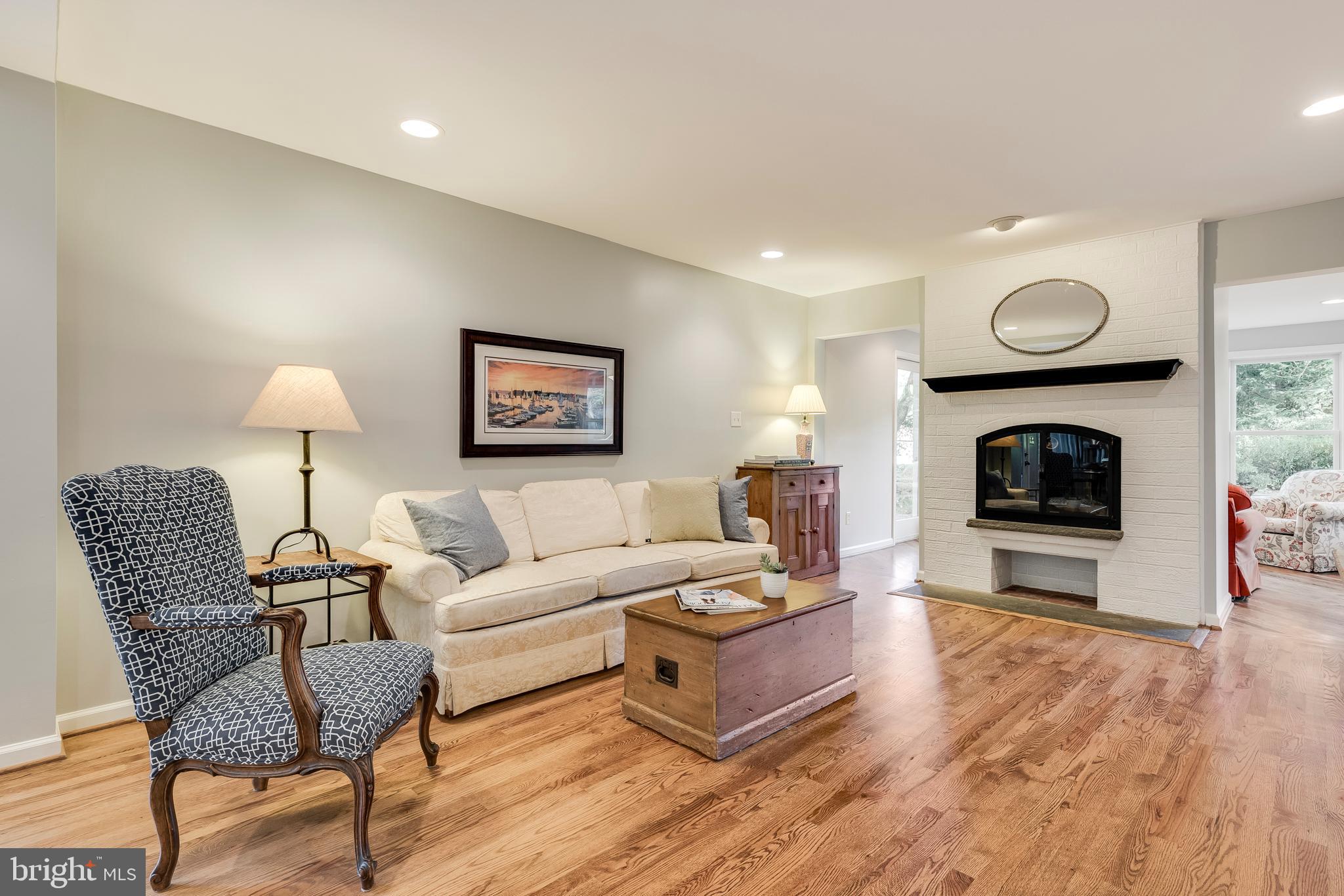 PENDENNIS MOUNT - Residential