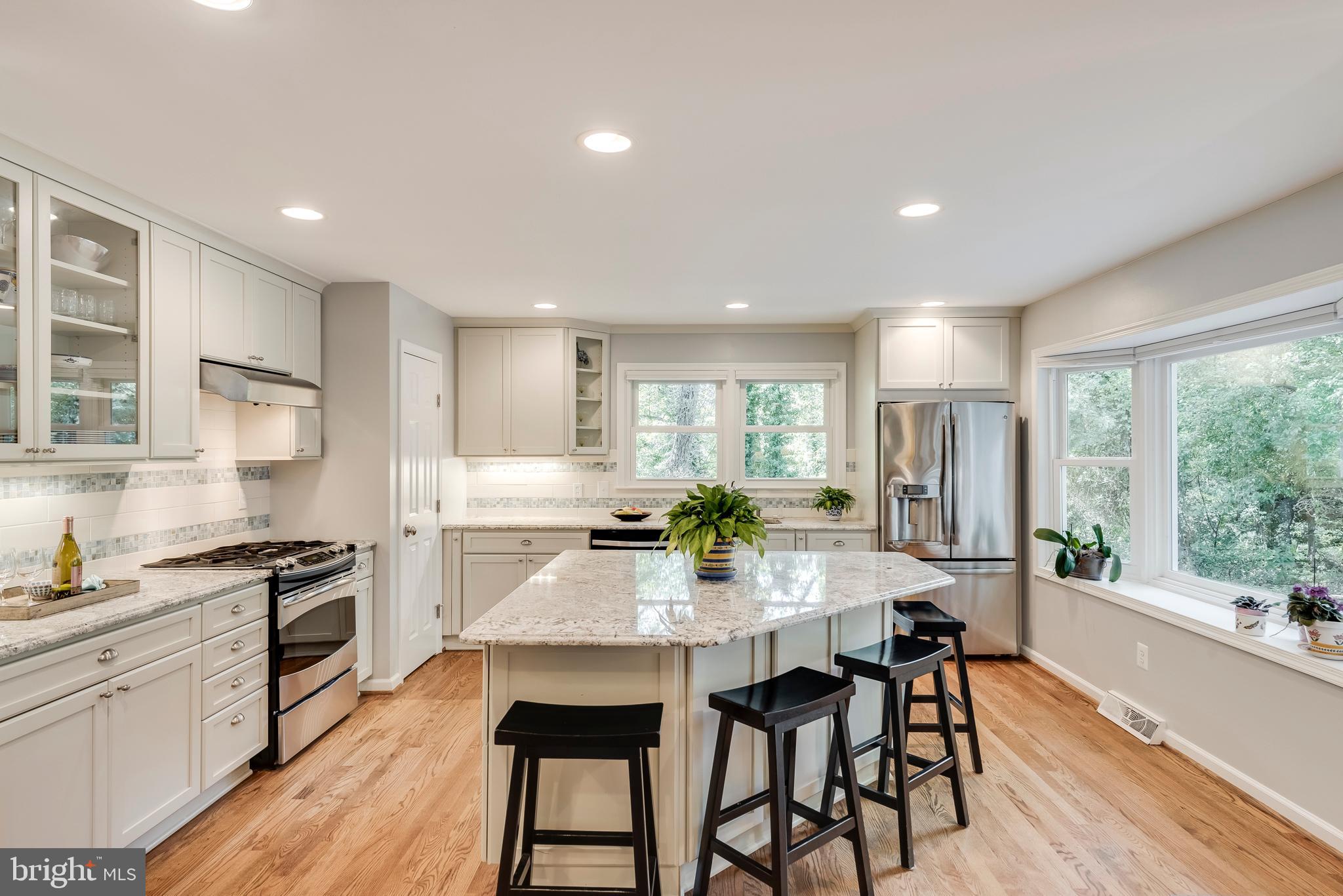 PENDENNIS MOUNT - Residential