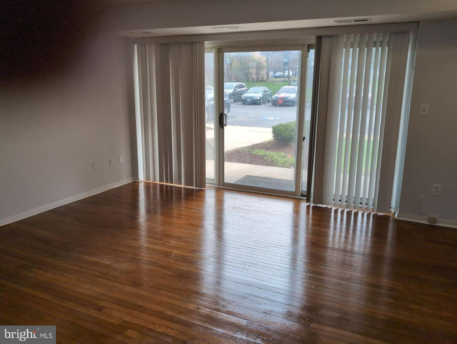 FRENCHMANS CREEK - Residential