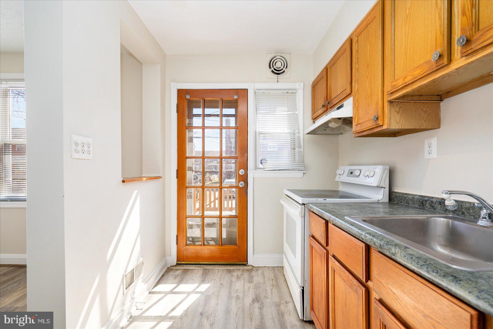 MIDDLESEX - Residential Lease