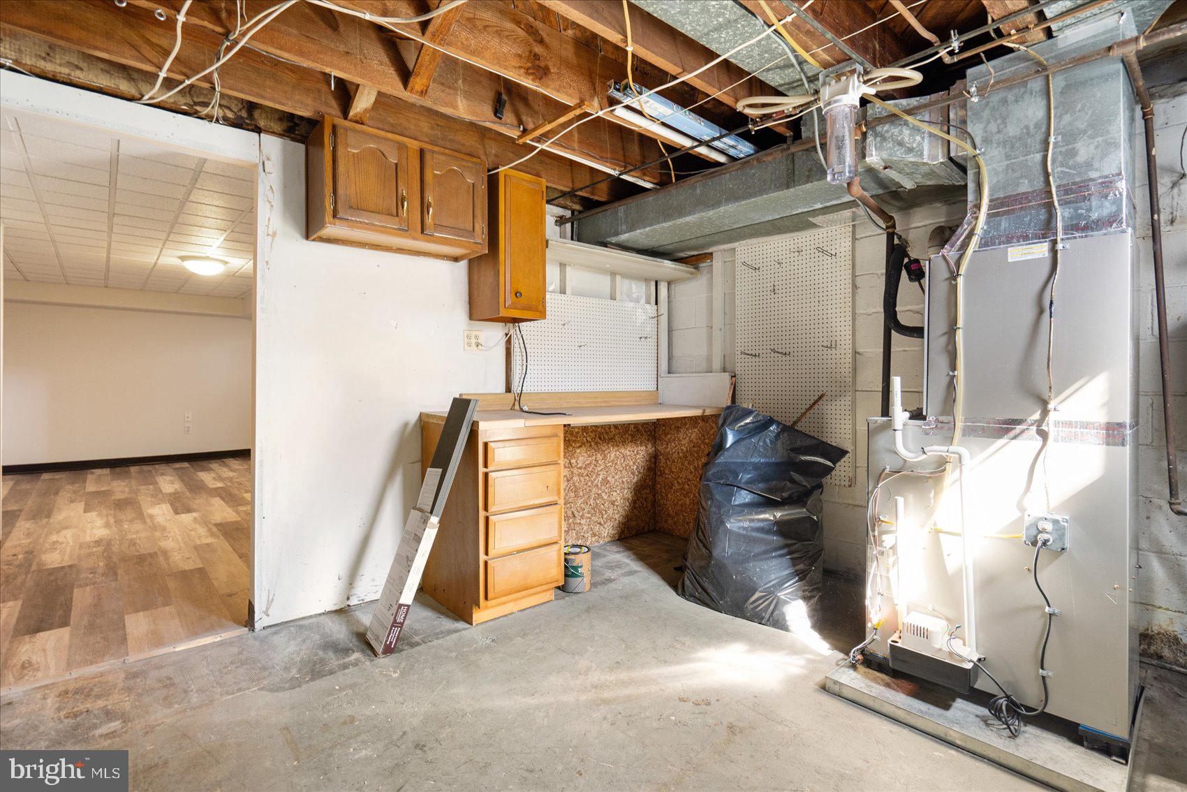 MIDDLESEX - Residential Lease