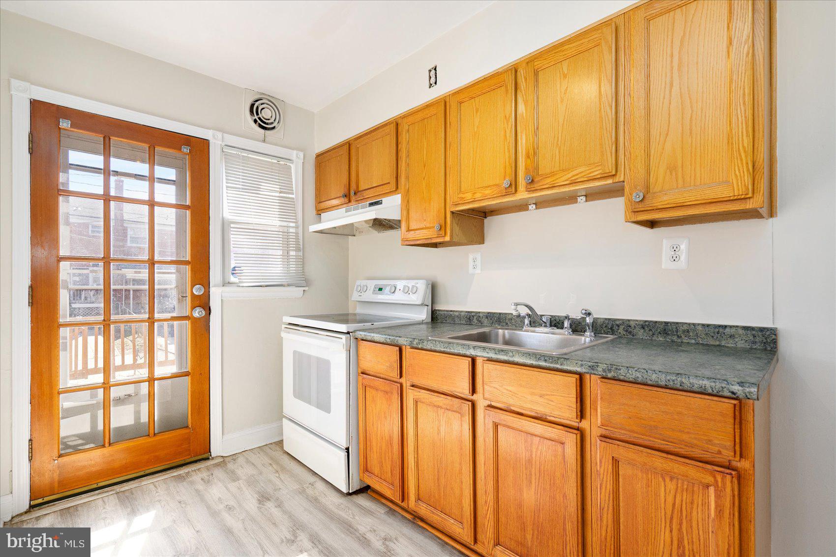 MIDDLESEX - Residential Lease