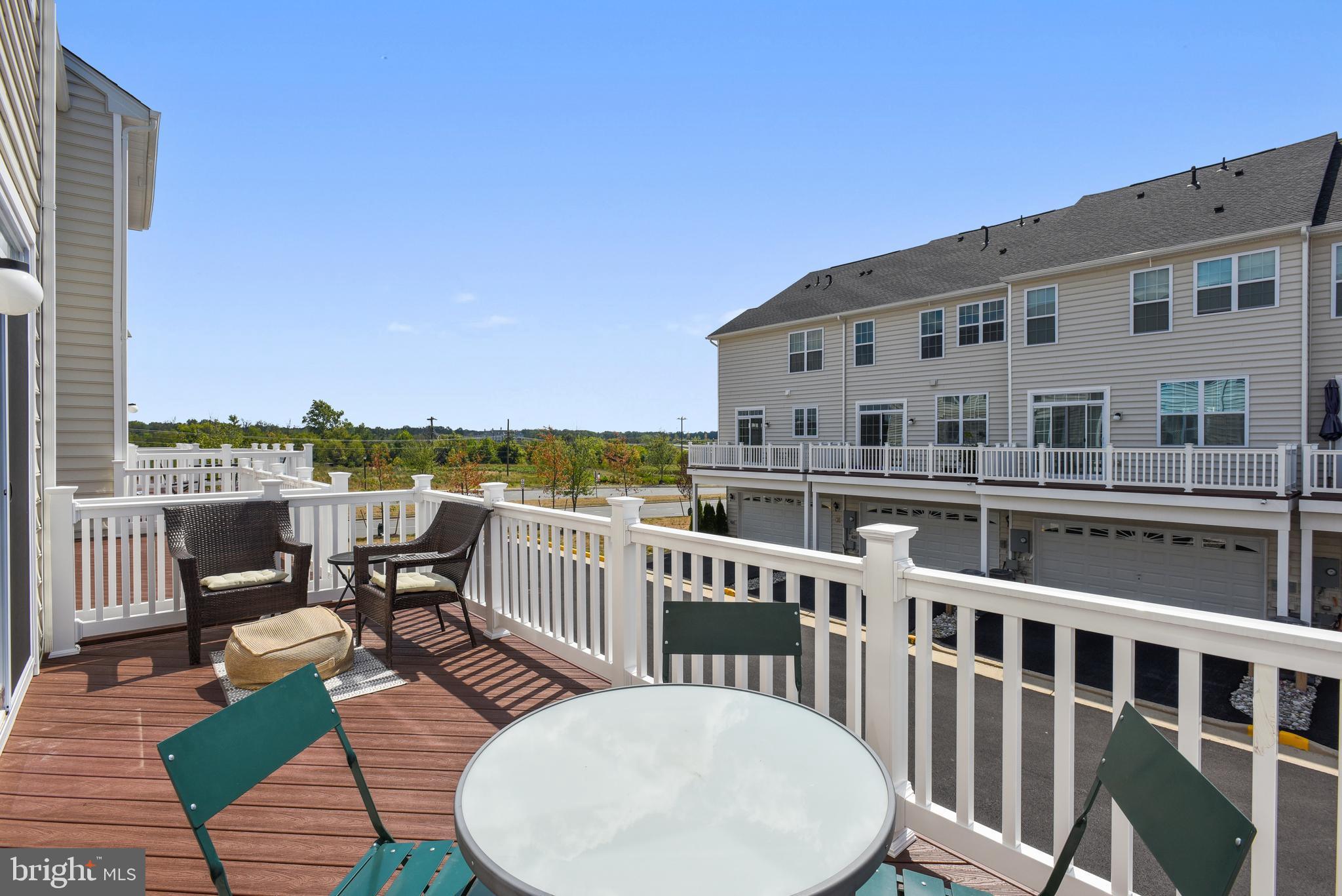 LOUDOUN VALLEY ESTATES 2 - Residential