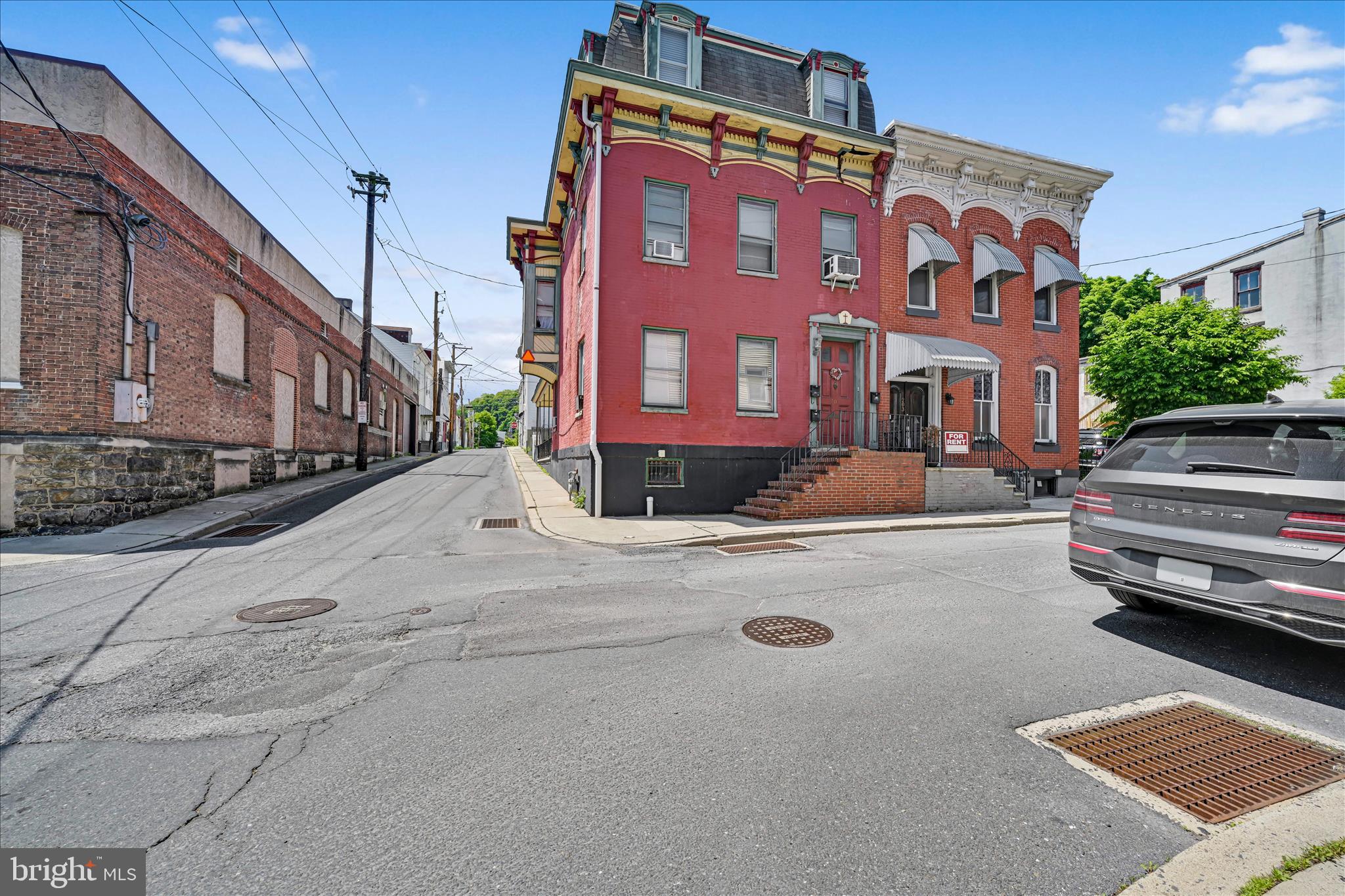 201 N 2ND STREET