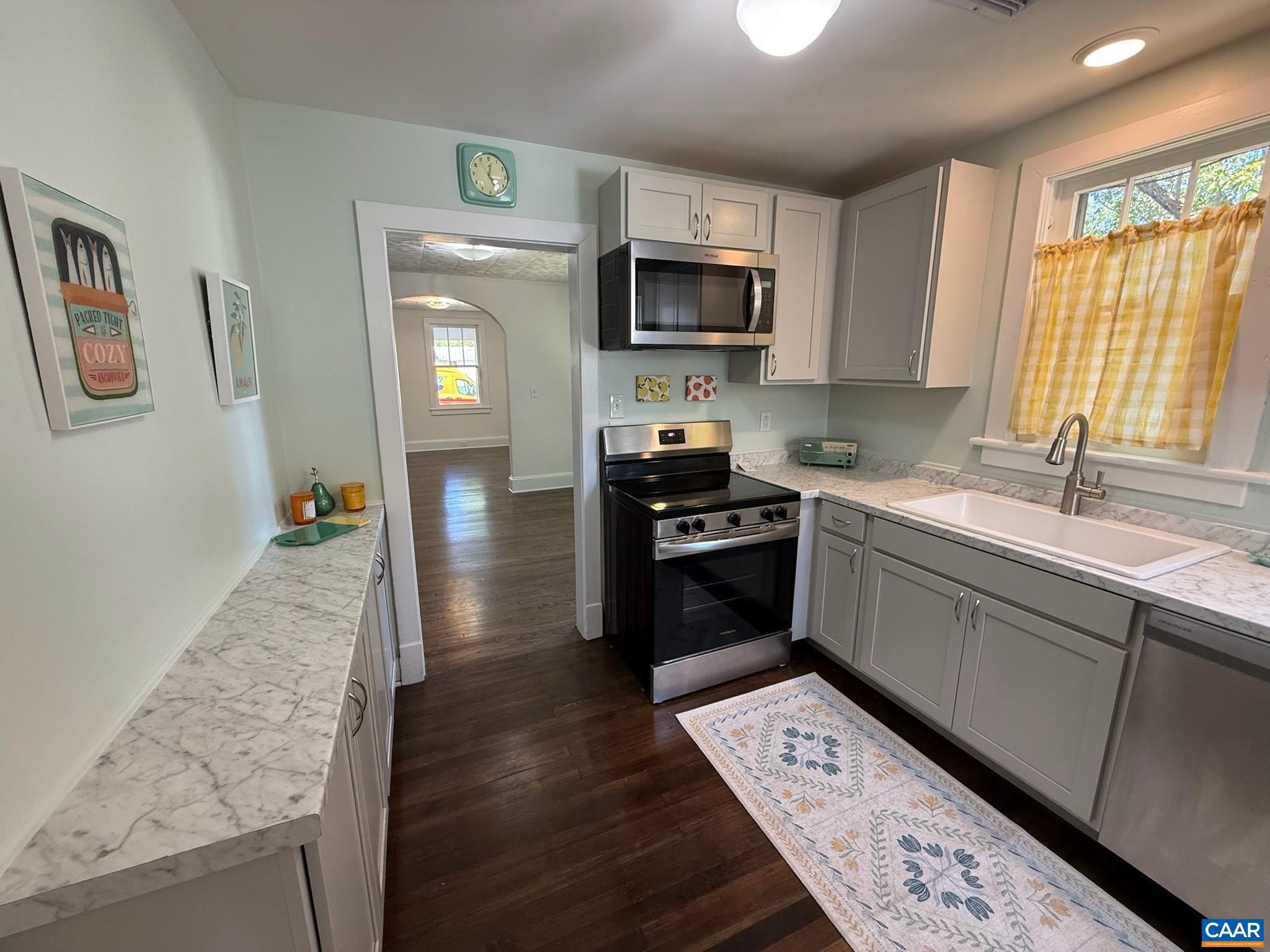 UNKNOWN - Residential Lease