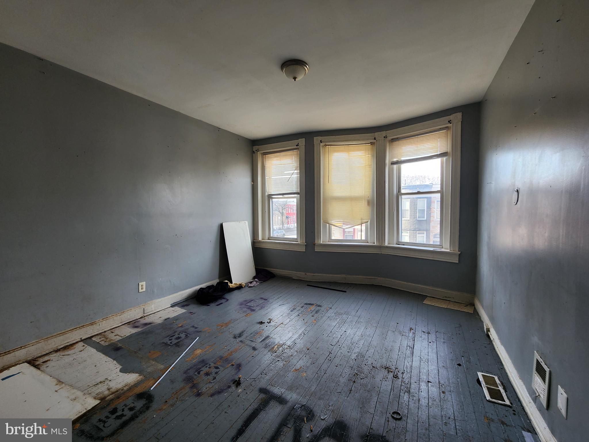 FRANKLIN SQUARE HISTORIC DISTRICT - Residential