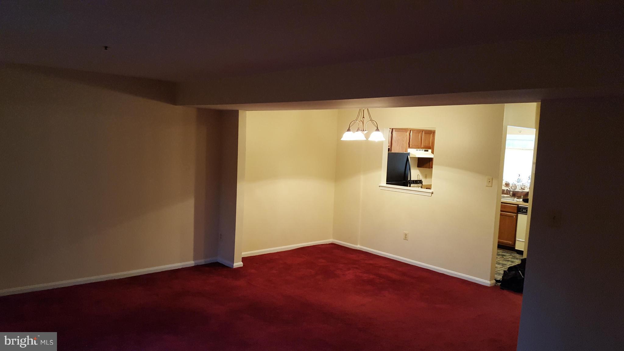 LONDON WOODS - Residential Lease