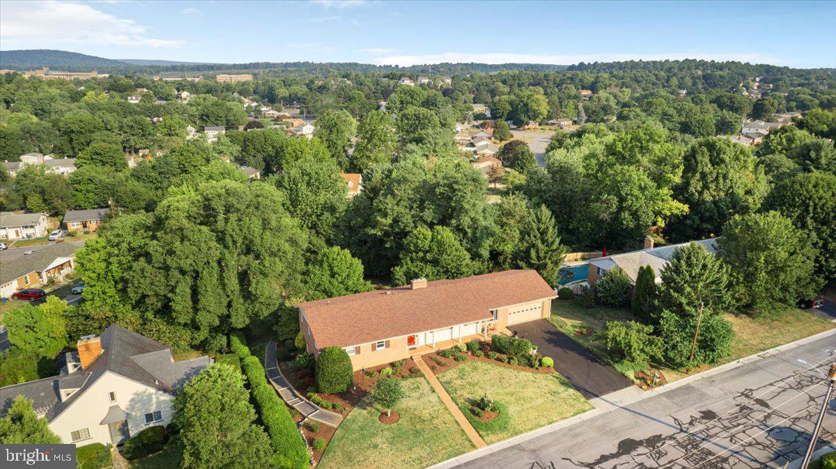 WHITTIER ACRES - Residential