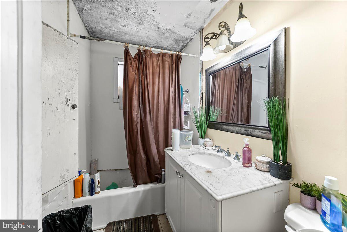 205 LONDON GROVE ROAD