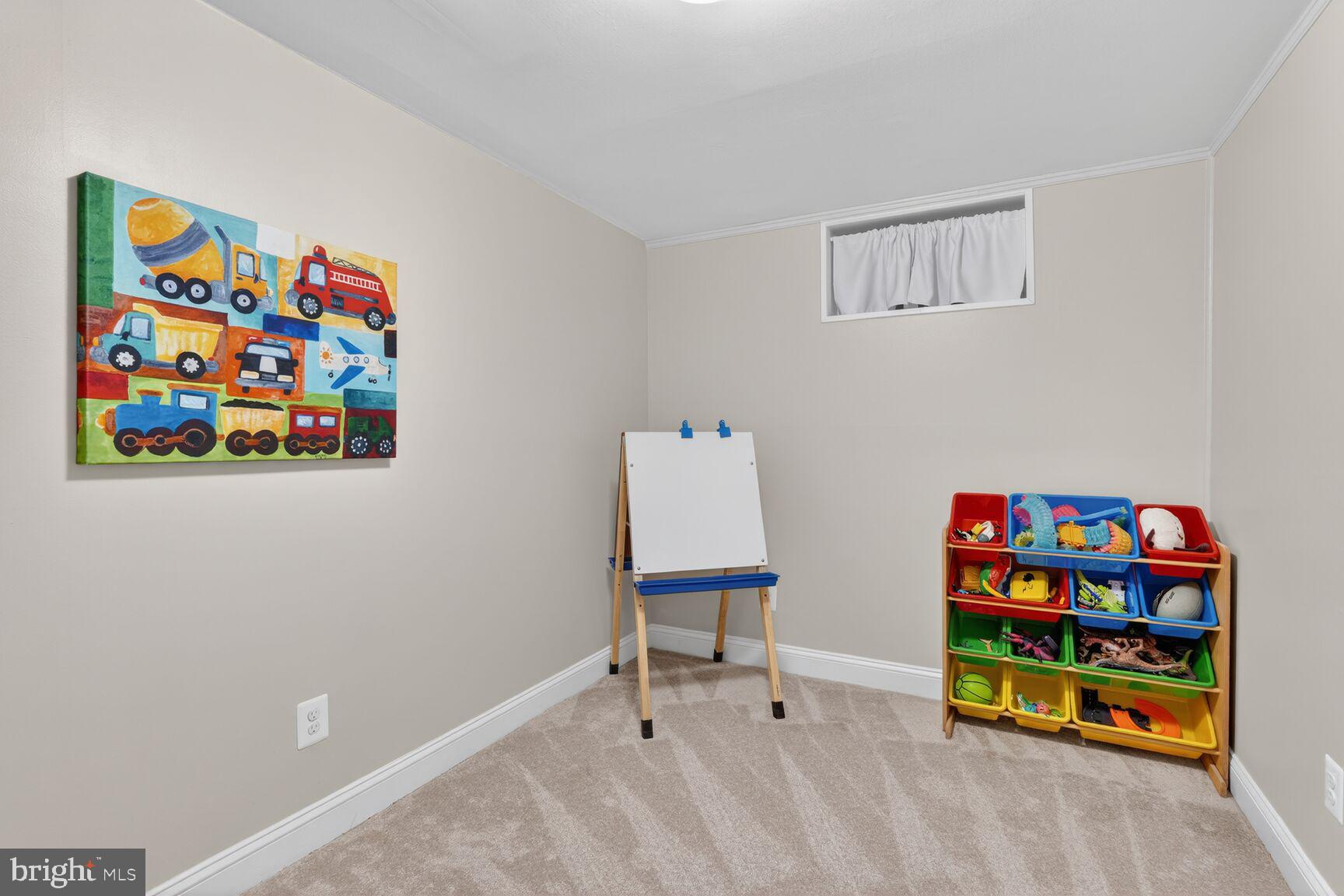 ROSE HILL FARMS - Residential